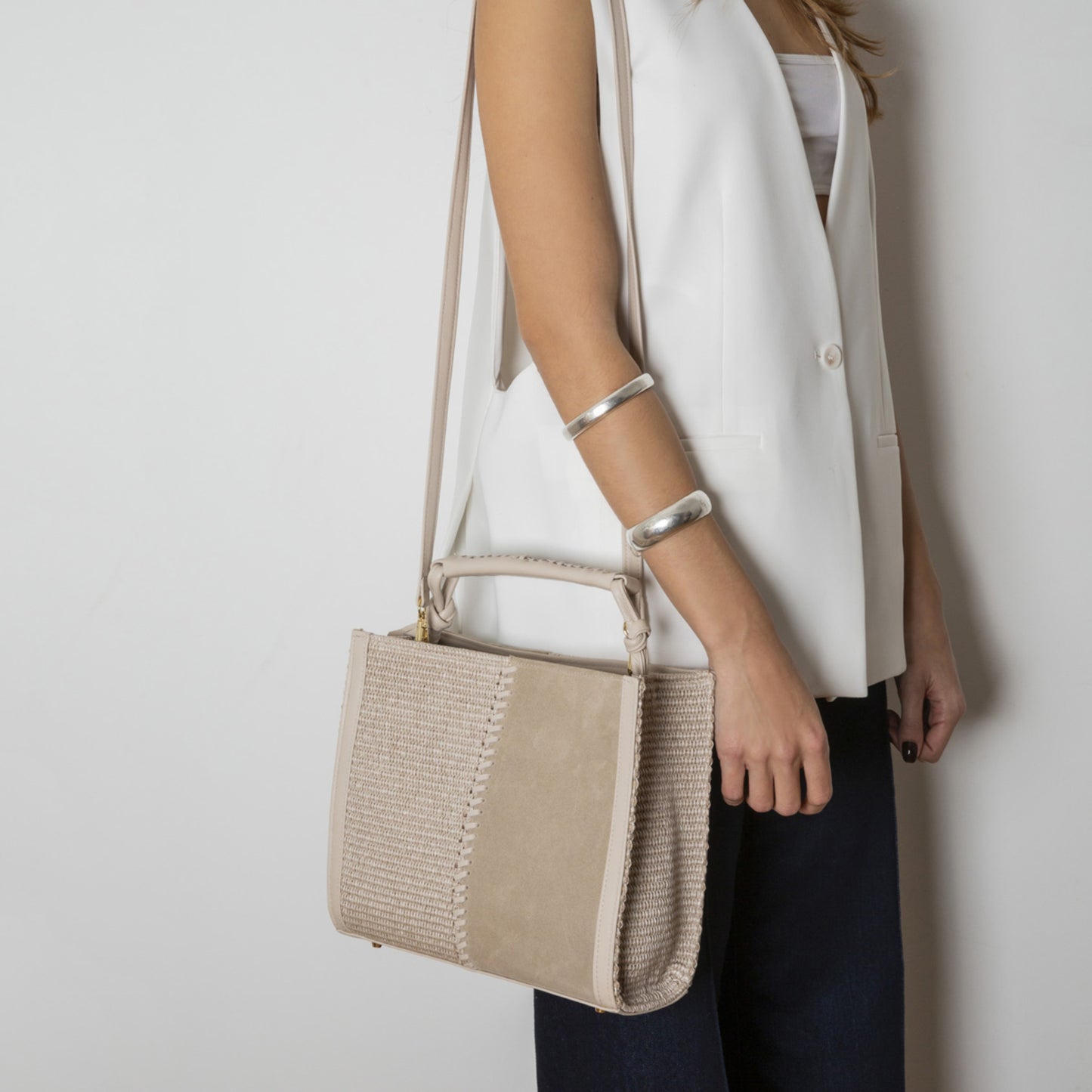 Isadora Suede-Raffia Beige Handbag