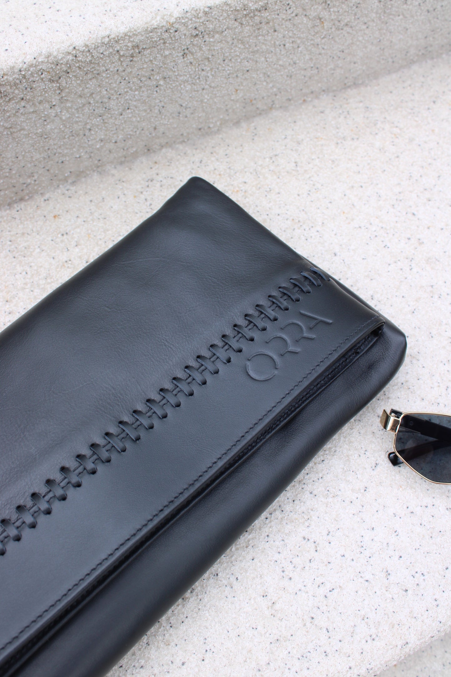 Anadiplosis Black Leather Handbag