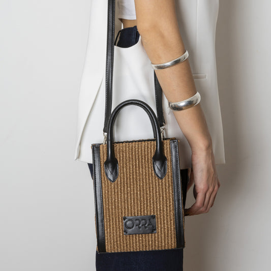 Apogeiosis Raffia Brown Handbag