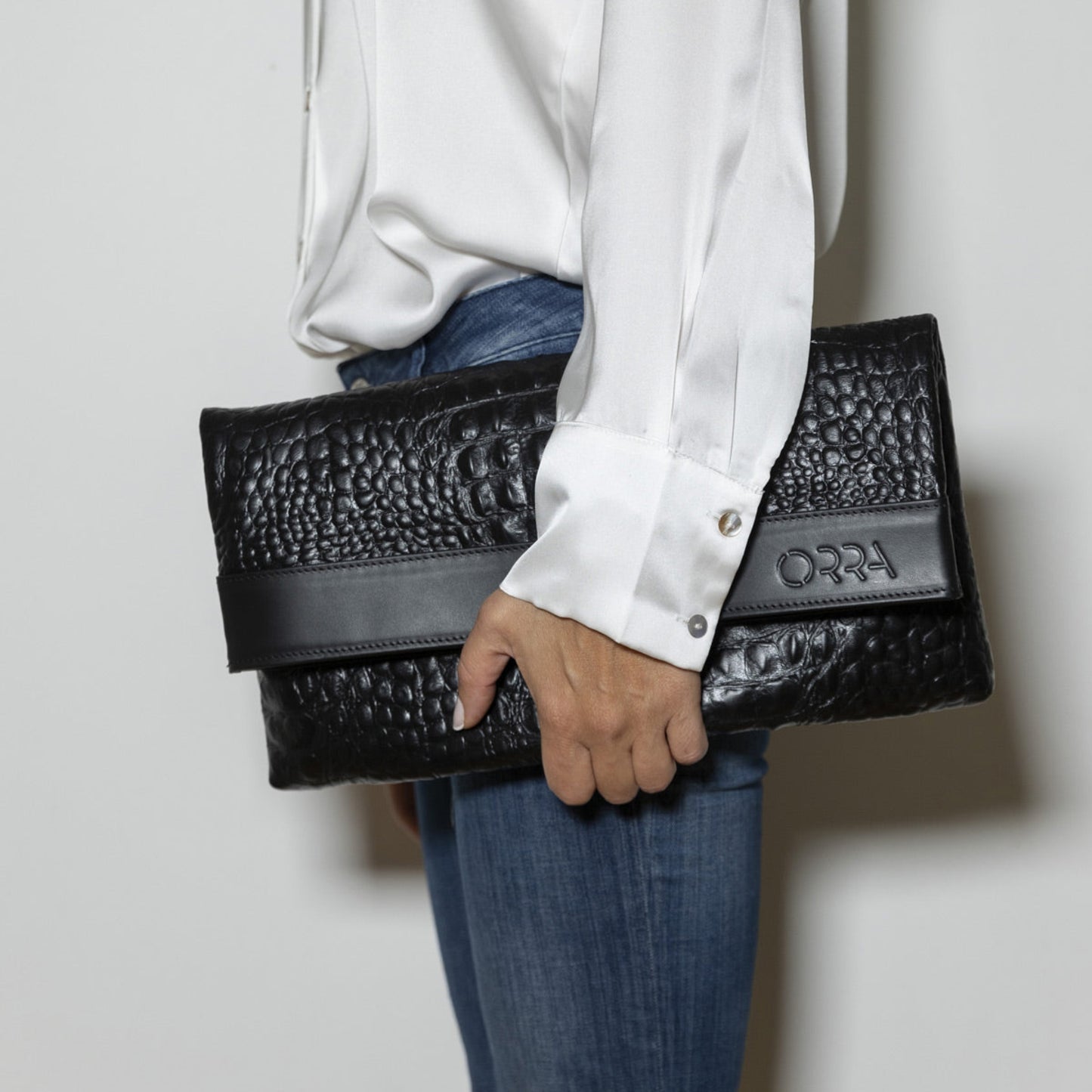 Anadiplosis Croco Black Leather Handbag