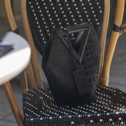 Antonia Croco Black Leather Handbag